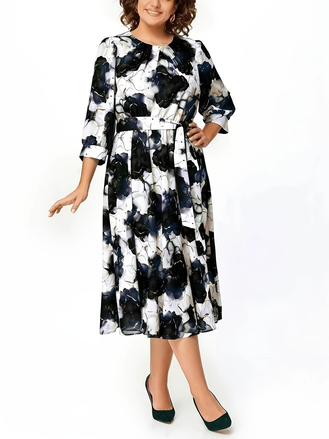 Mira - Printed Loose Fit Dress with Belt