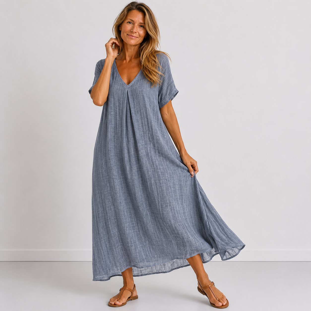 Viola | Relaxed V-Neck Maxi Dress